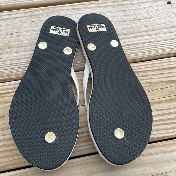 Kate Spade flip flops Size 10 - Picture 4 of 9